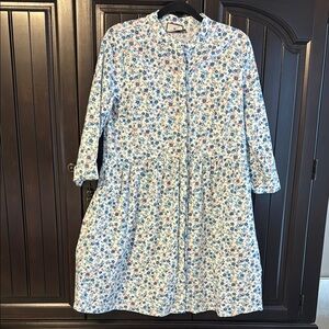 Tnuck floral shirt dress EUC